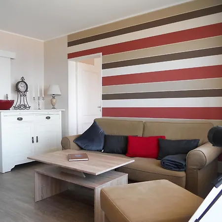 Irma 23, Sandwall Apartment *